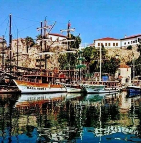 Kaleiçi muhteşem konum deniz yakını 1+0 özel ev